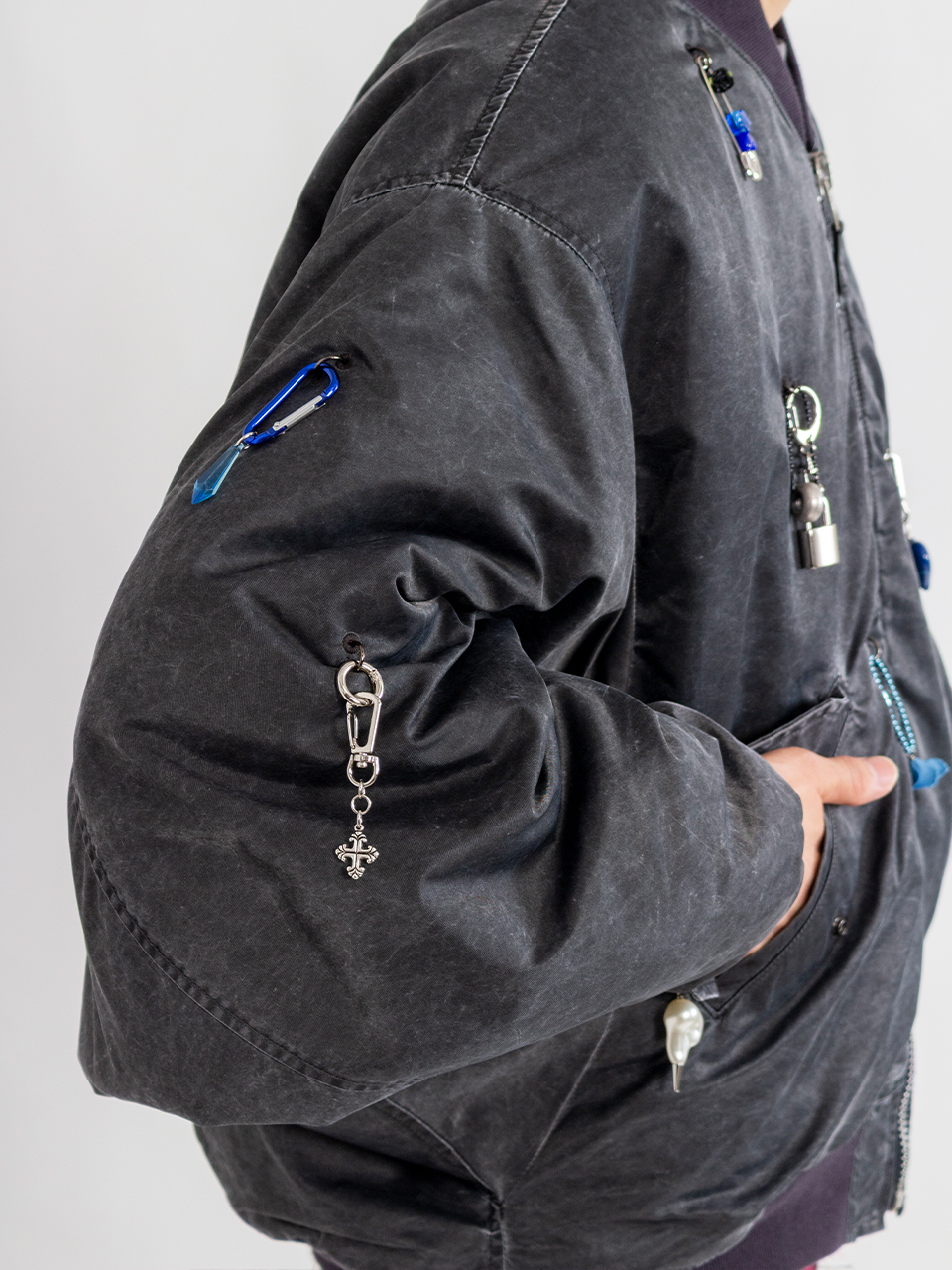 KEY CHAIN DECORATED BOMBER JACKET-キーチェーデコレーテッドボンバー