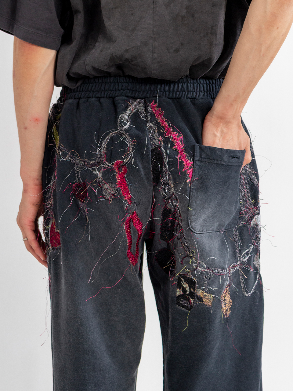 パンツ doublet EMBROIDERD CHAIN TROUSERS doublet EMBROIDERD CHAIN TROUSERS EMBROIDERED CHAIN TAILORED