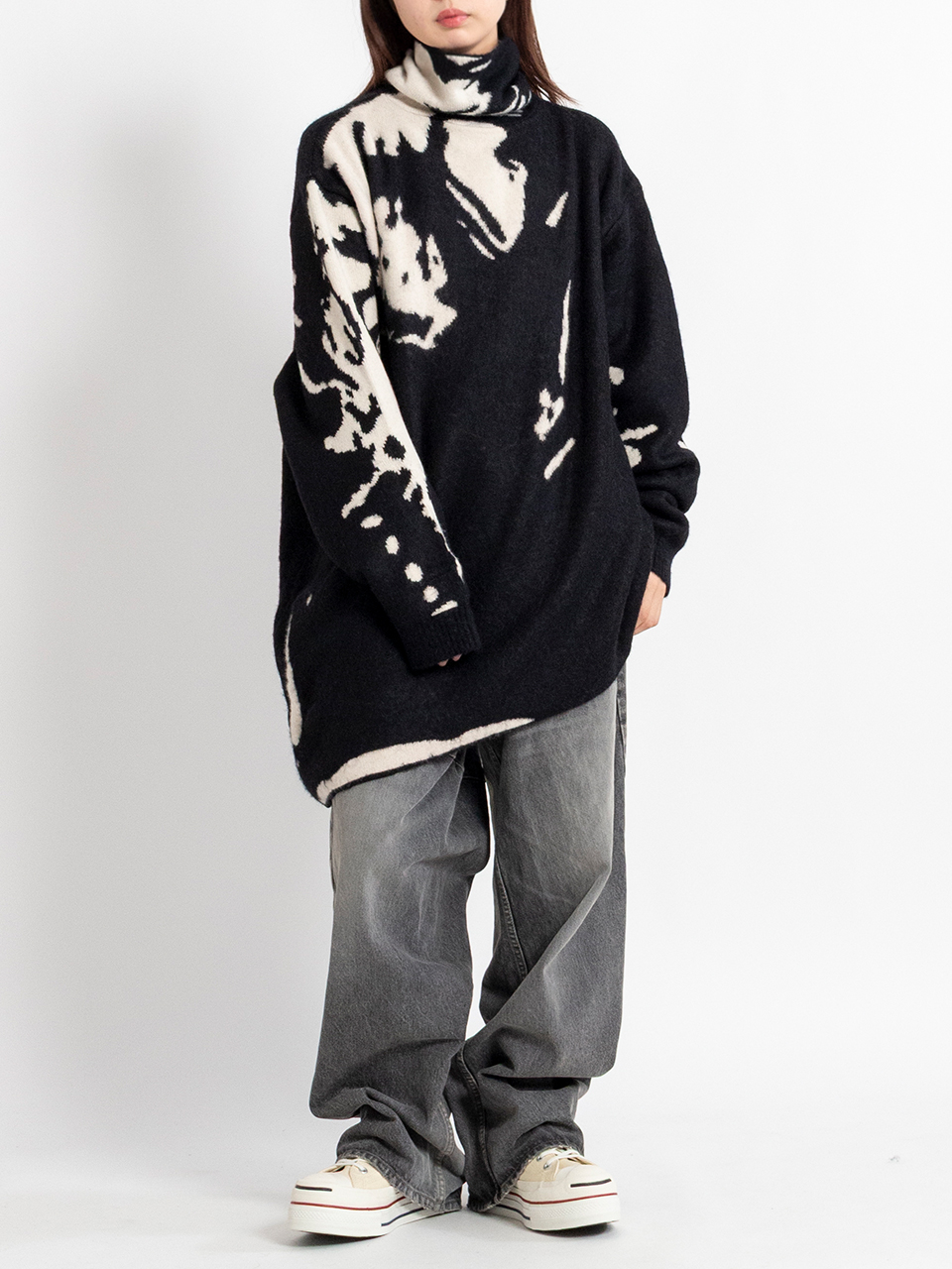 GRAFFITI JACQUARD KNIT PULLOVER -グラフィティジャガード