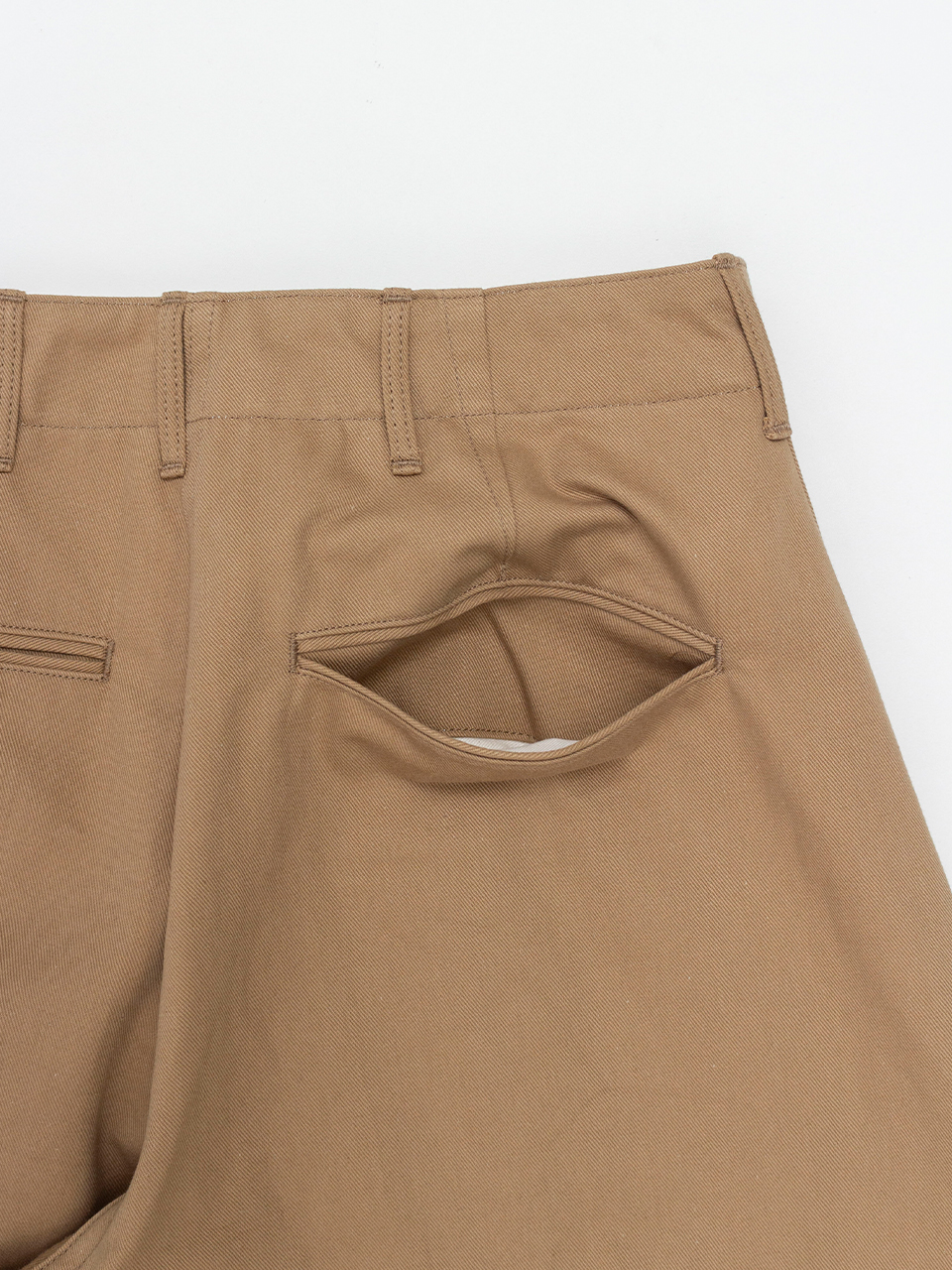 HYKE チノパンツ BARREL LEG CHINO PANTS-バレルレッグチノパンツ-HYKE（ハイク）通販