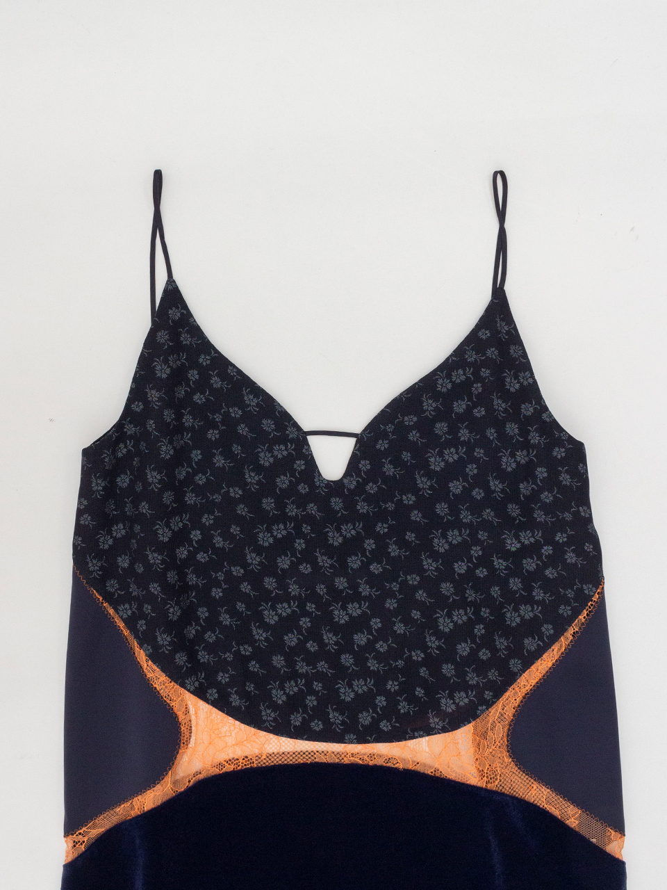 み*や様 マメ クロゴウチ Floral Jacquard キャミソールドレス Mame Kurogouchi】Floral Jacquard Camisole Dress