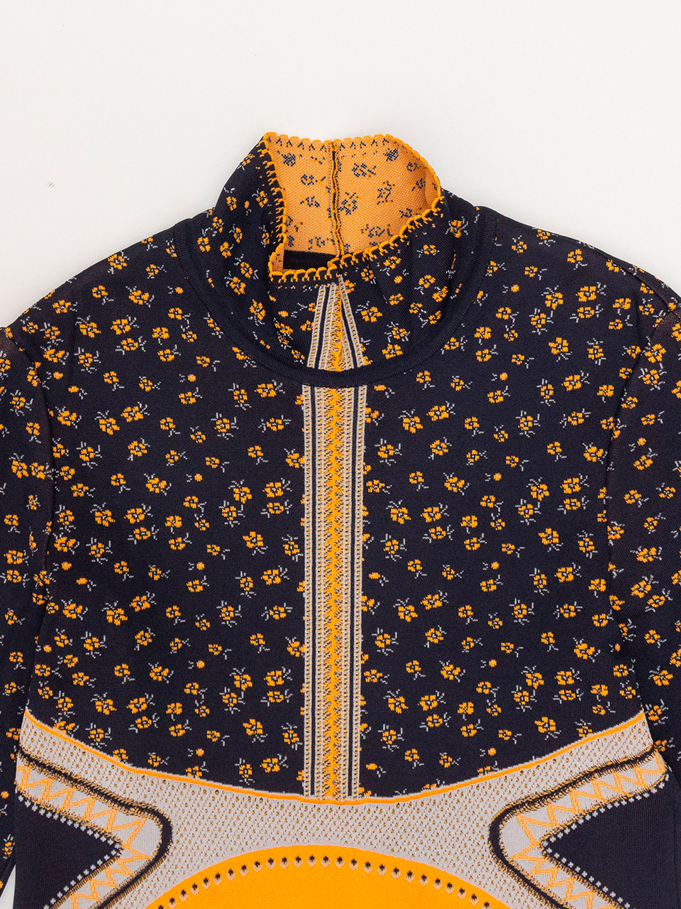 目*）様 ◎新品・未使用　CphiGolf JACQUARD MOCK Floral Jacquard High Neck Knitted Top-フローラルジャカード