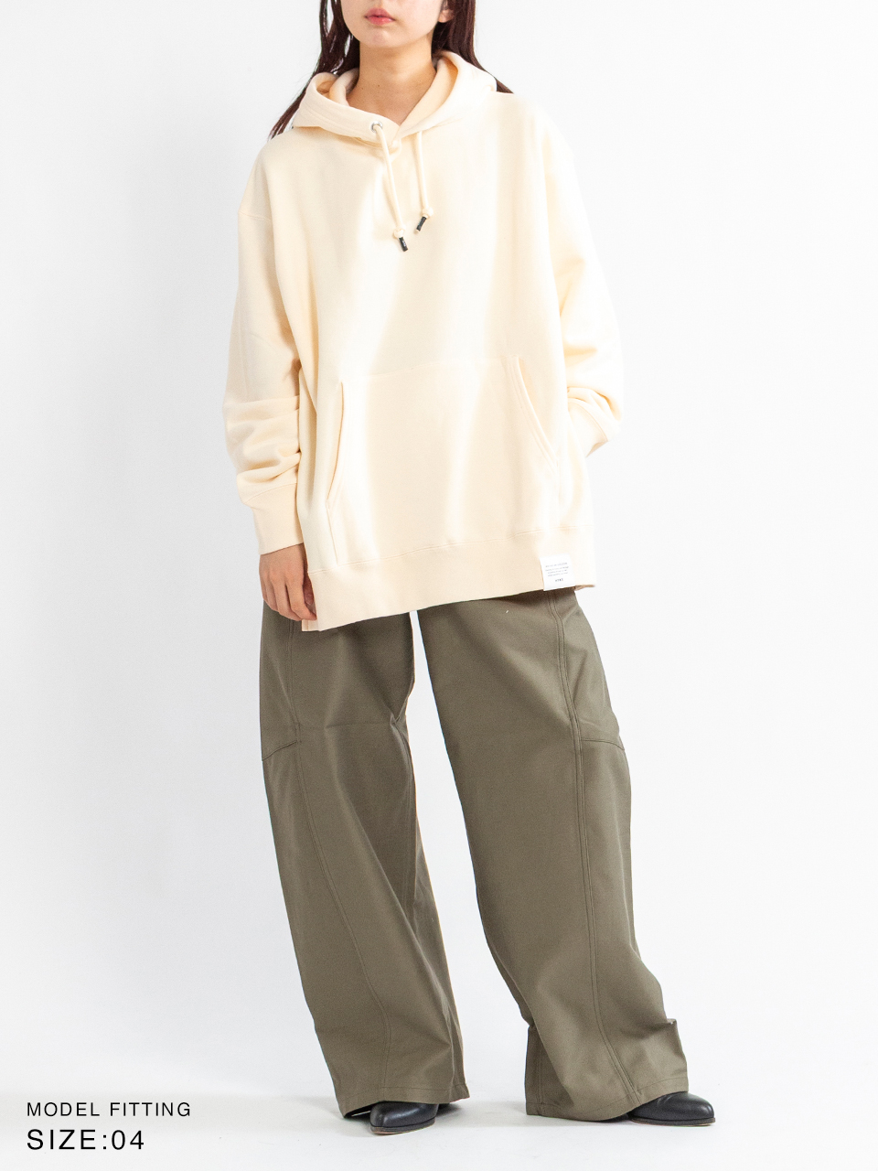 HYKE 2025SS スウェット LOOKS | SS 2025 – HYKE ONLINE STORE