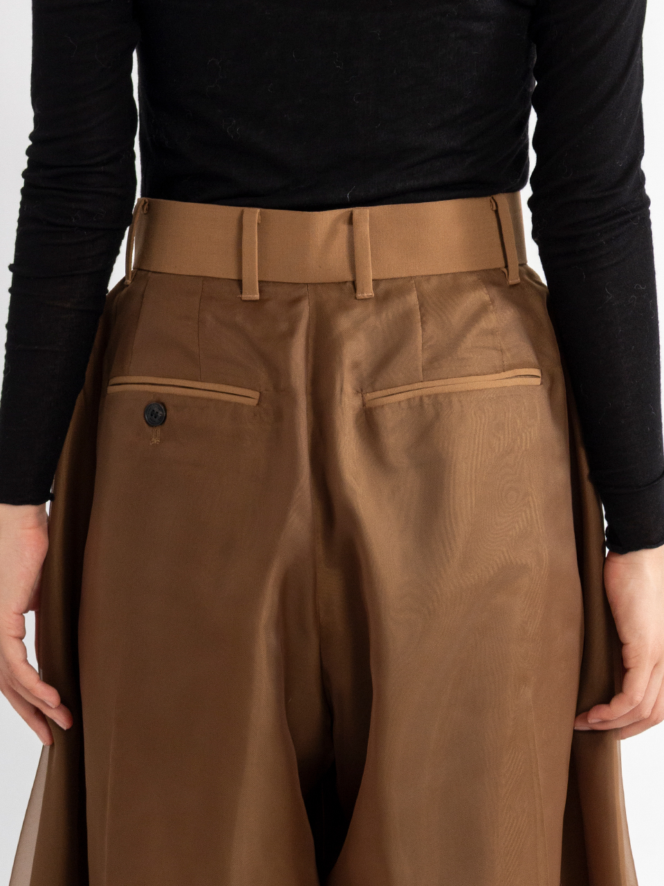 パンツ HYKE 新品未使用 HYKE STRETCH TAPERED PANTS（定番人気！ HYKE