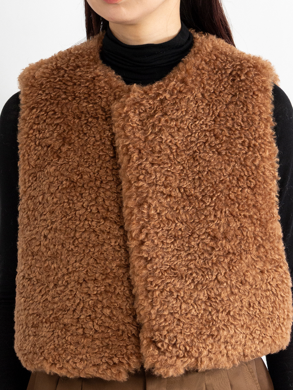 FAUX SHEARLING CROPPED VEST ファーシャーリングクロップトップ