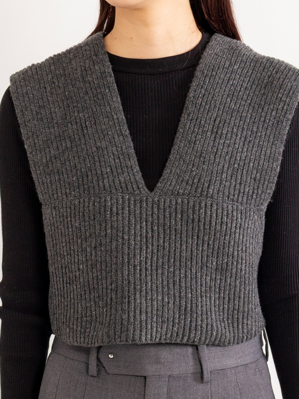 HYKE リブニットビスチェ ベスト RIBBED KNIT WOOL CROPPED VEST-リブニットウールクロップベスト