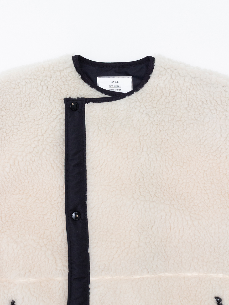 nonmappi HYKE ハイク フェイクシアリングクロップド HYKE(ハイク)】 FAUX SHEARLING CROPPED VEST｜PARIGOT ONLINE（パリゴ