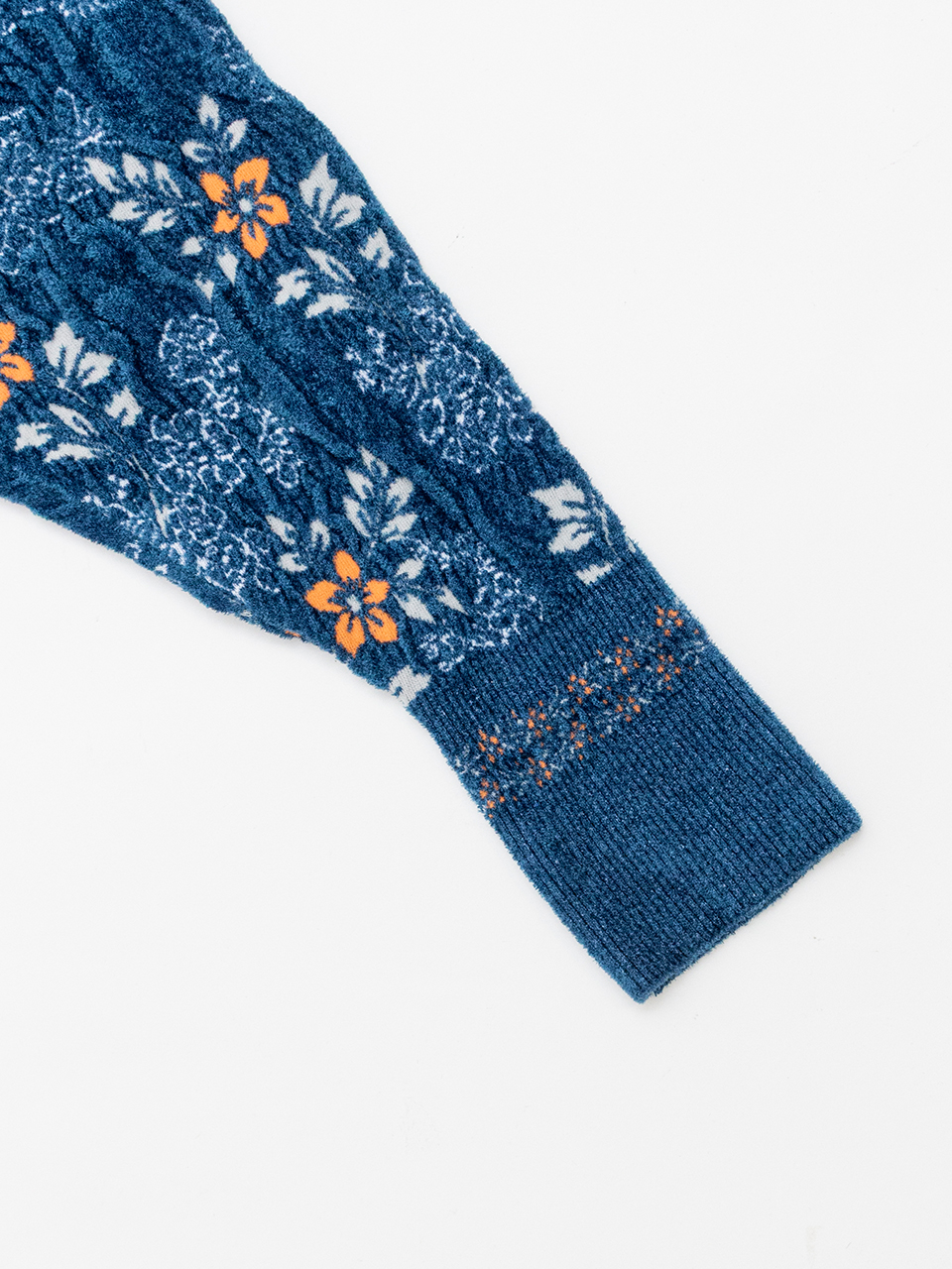 Floral Motif Chenille Knited Cardigan-フローラルモチーフシェニール