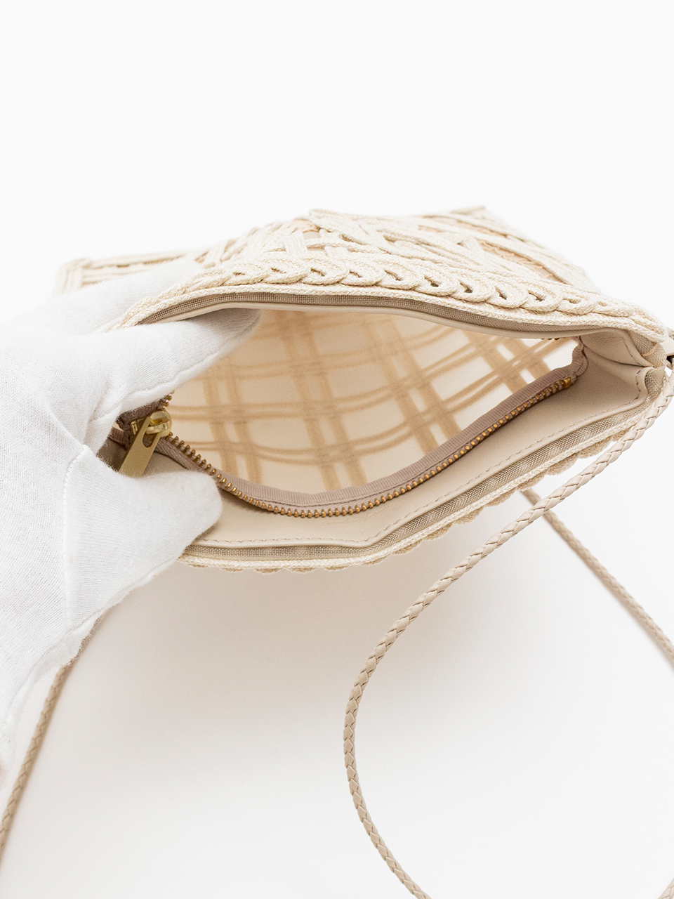 バッグ mame / Cording Embroidery Pouch / beige Cording Embroidery Pouch With Leather Strap - beige - Mame