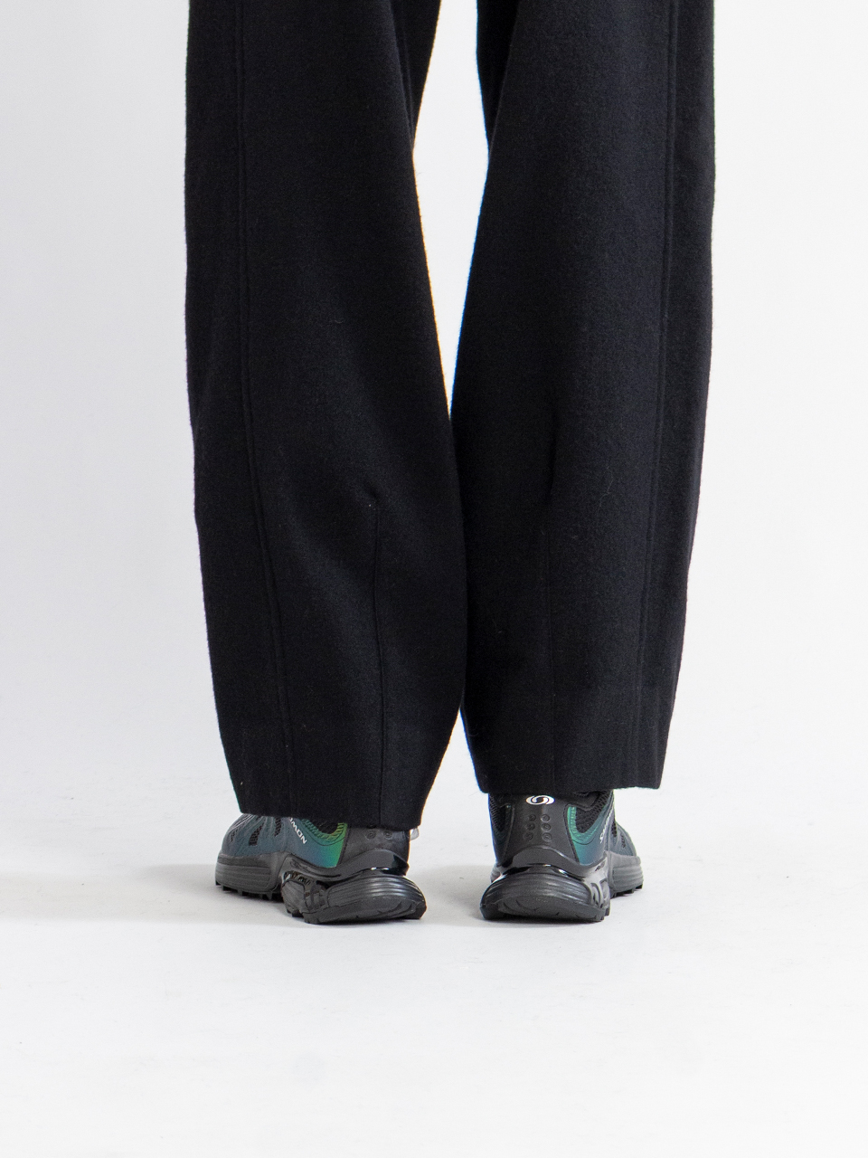 未使用品 SALOMON SPELL × COSMIC 138 Salomon Scrambler Gore-Tex Kadın Kayak Montu Cosmic Sky Fiyatı