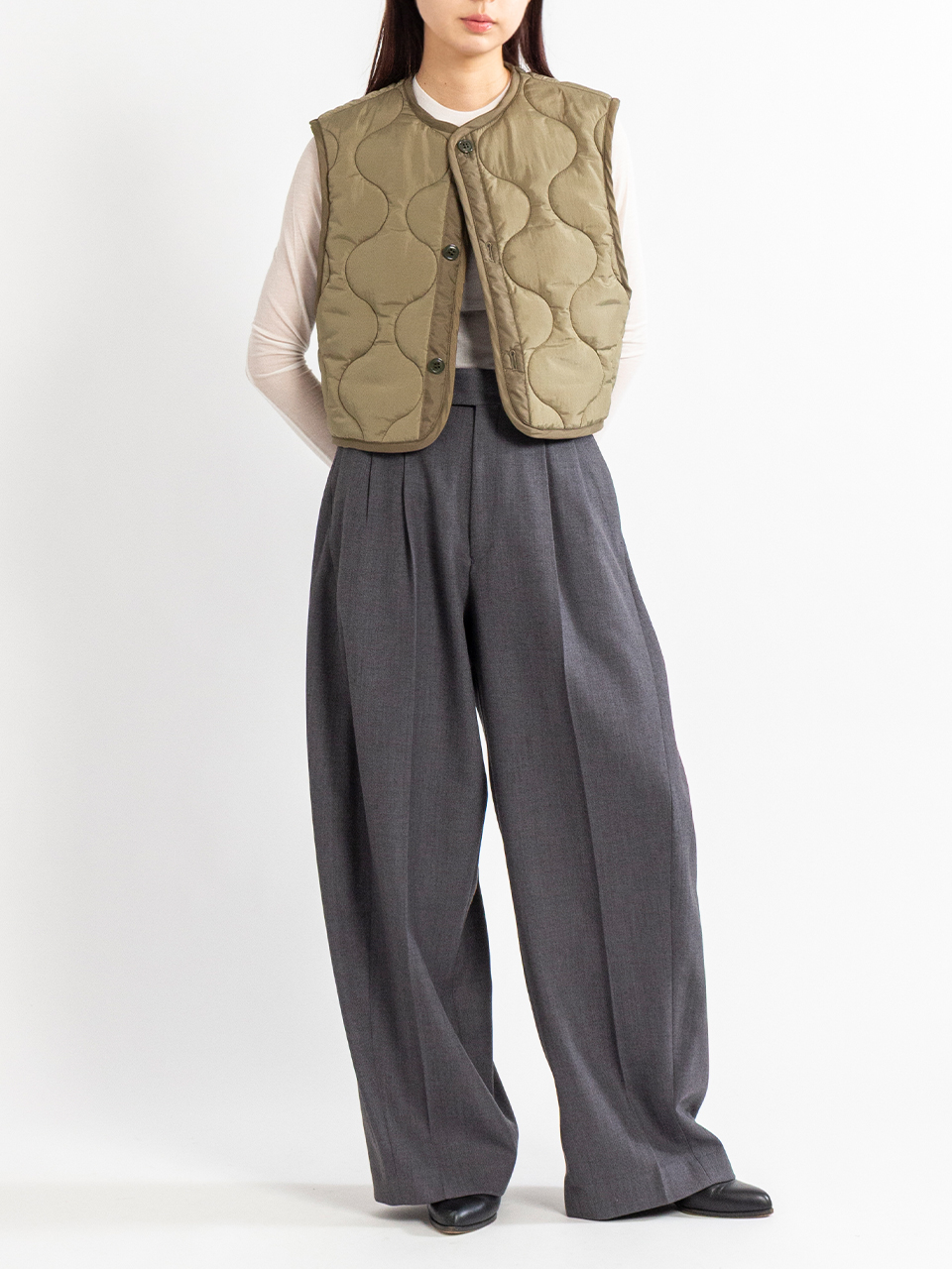 2023FW HYKE QUILTED CROPPED VEST キルティング 2023FW HYKE QUILTED CROPPED VEST キルティング 2023FW HYKE