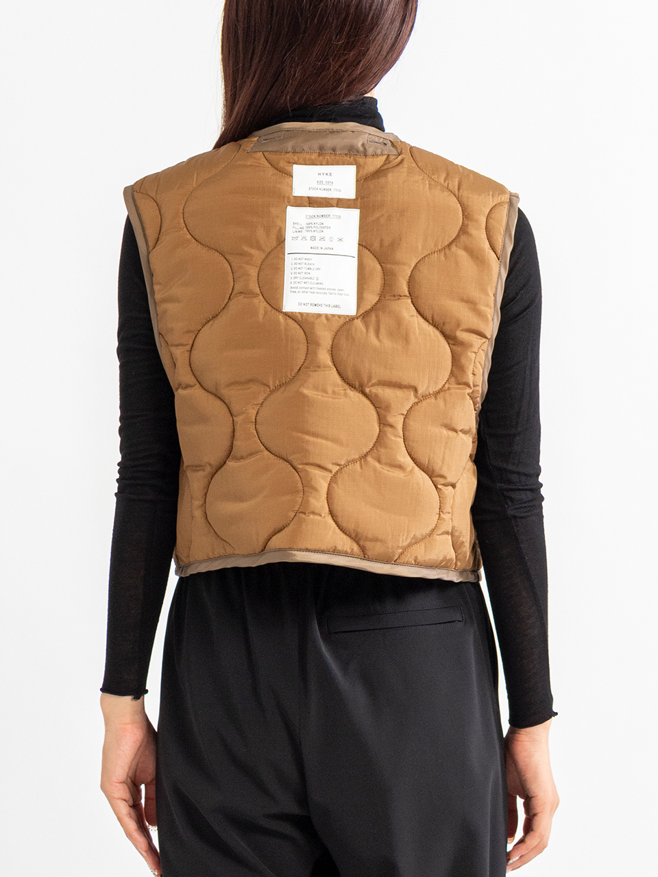 新品　HYKE（ハイク）QUILTED CROPPED VEST QUILTED CROPPED VEST | HYKE (Women)/ハイク