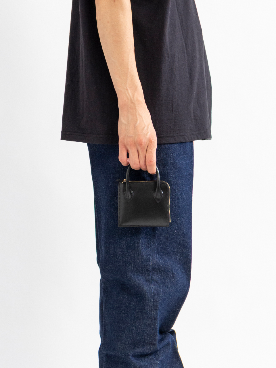 ZIP AROUND WALLET WITH HANDLE-ジップアラウンドウォレットウィズ