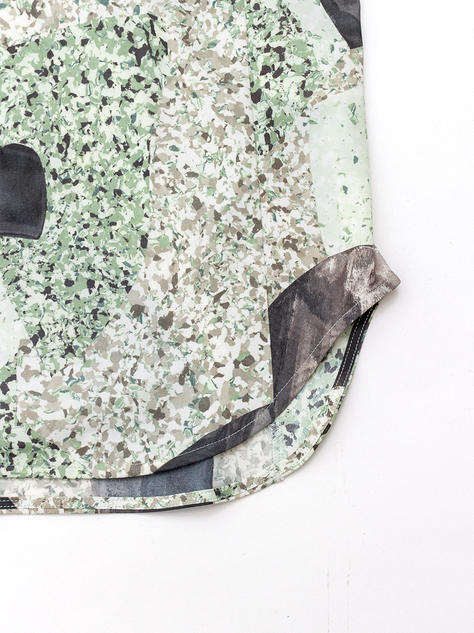 Marble Print Jersey High Neck Top-マーブルプリントジャージー