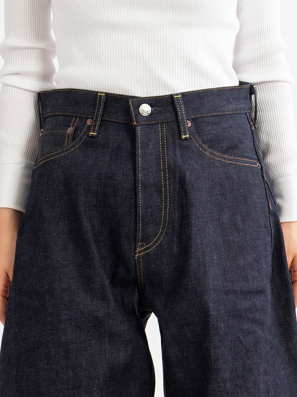 DENIM BARREL LEG JEANS デニムバレルレッグジーンズ-HYKE