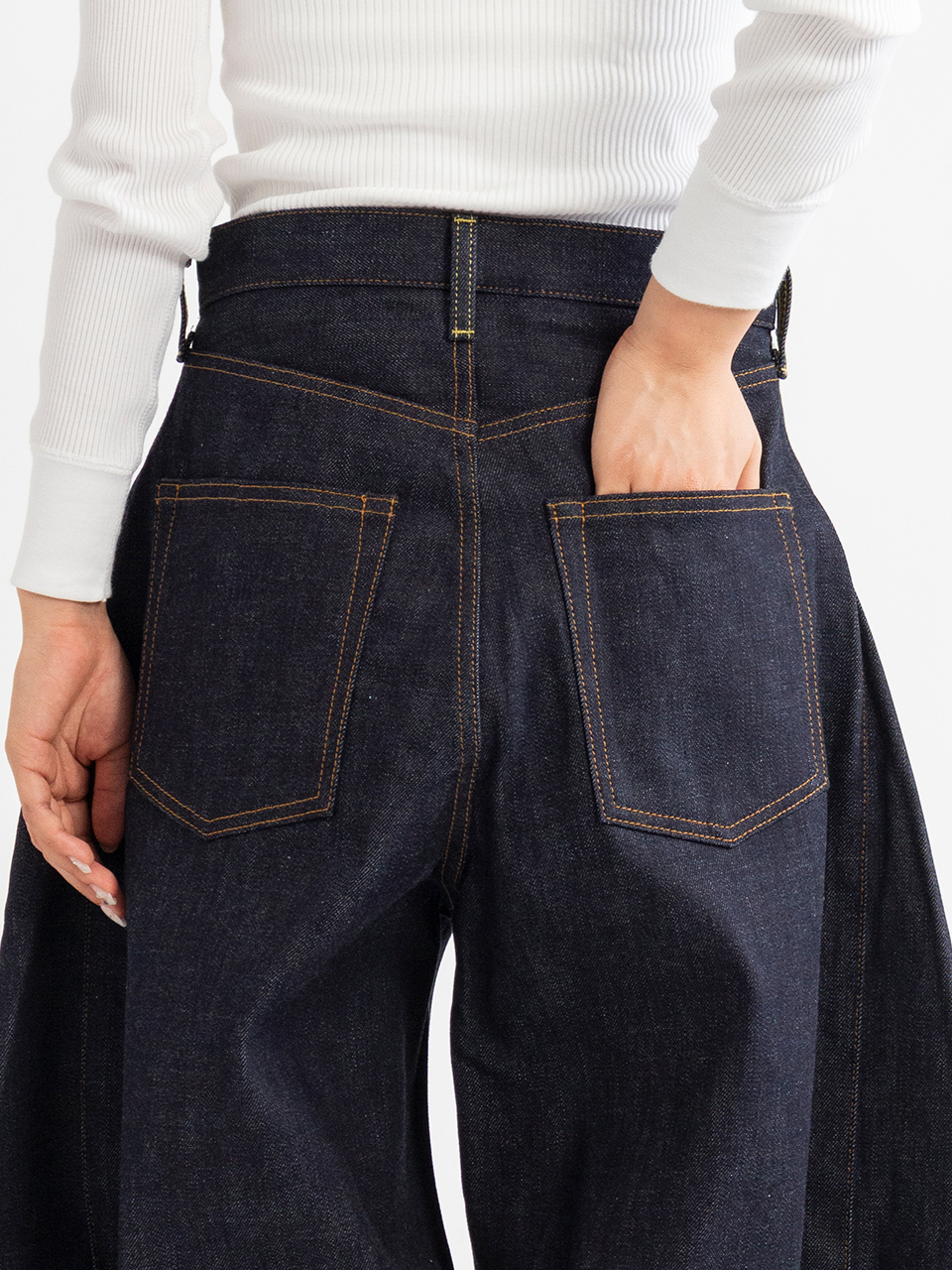 HYKE タックワイドデニムblack サイズ3 DENIM WIDE LEG JEANS 13276 black