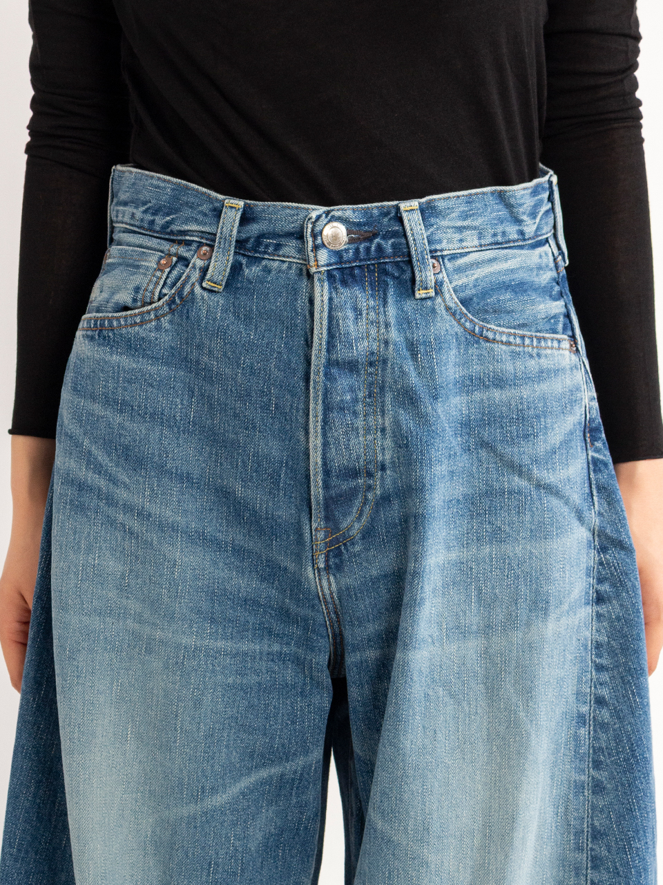 DENIM BARREL LEG JEANS デニムバレルレッグジーンズ-HYKE