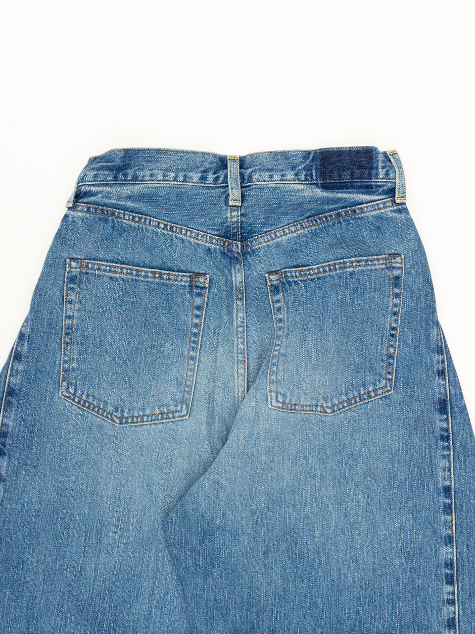 DENIM BARREL LEG JEANS デニムバレルレッグジーンズ-HYKE（ハイク