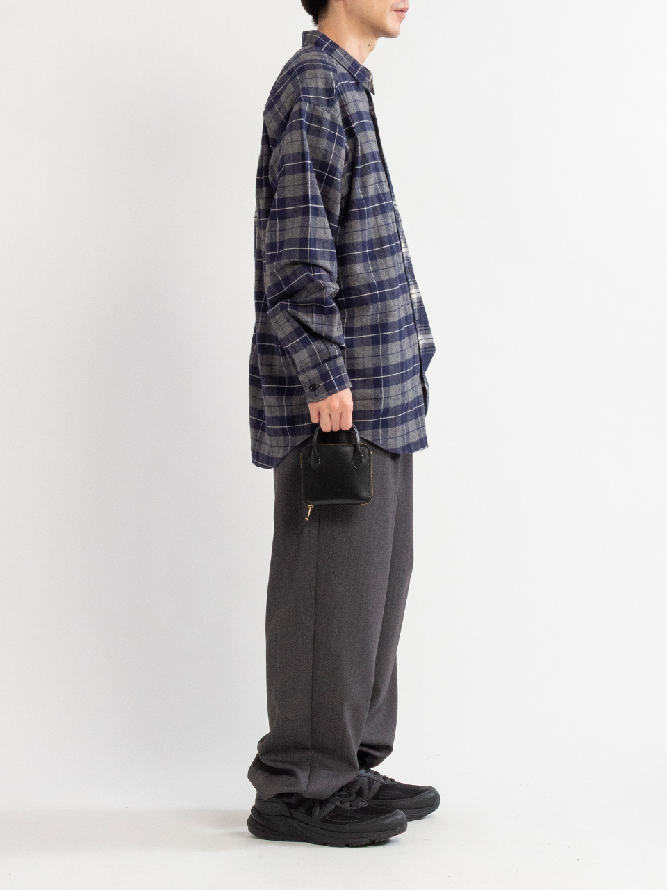 FULL ZIP AROUND WALLET WITH HANDLE-フルジップアラウンドウォレット