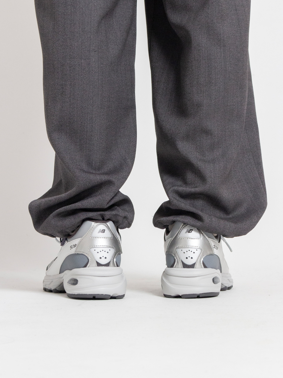 New Balance U509 GRAY-ニューバランスU509グレー-COMME des