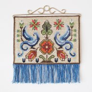TVISTSOM / ツヴィスト刺繍 青い鳥のフリンジタペストリー 壁掛け /35.5×40