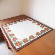 <img class='new_mark_img1' src='https://img.shop-pro.jp/img/new/icons12.gif' style='border:none;display:inline;margin:0px;padding:0px;width:auto;' />クリスマスのテーブルクロス /78×75【クリックポストOK】北欧ヴィンテージテキスタイル