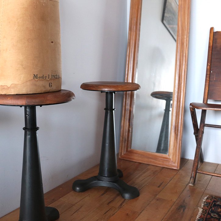 INDUSTRIAL SINGER STOOL | Another Life ― ANTIQUE FURNITURE＆NEW 