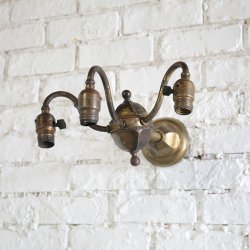 ANTIQUE 3 ARM WALL LAMP