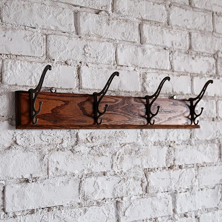 WALL RACK