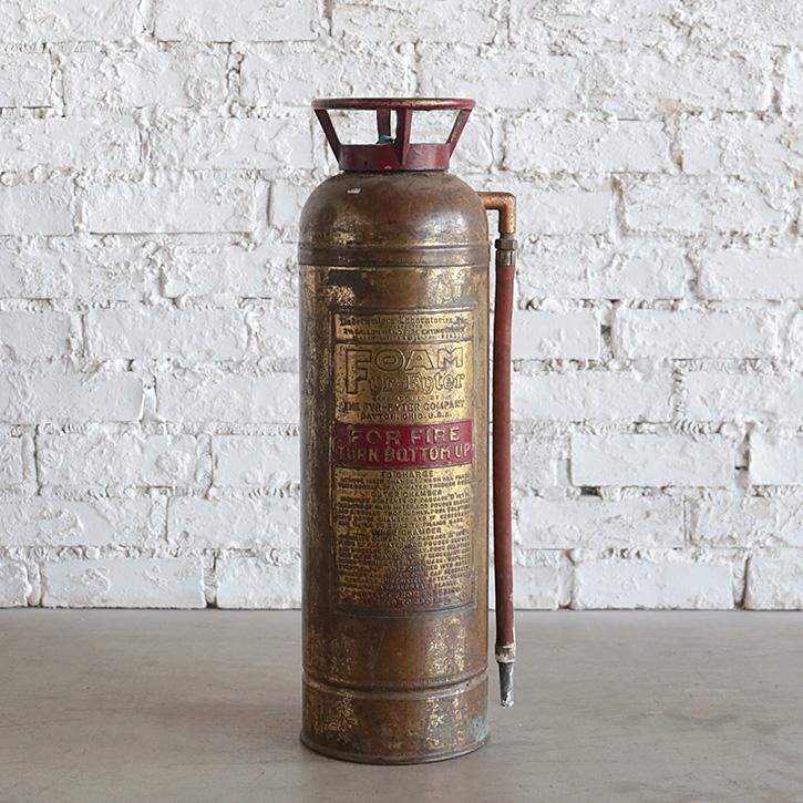 FIRE EXTINGUISHER