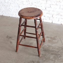 <img class='new_mark_img1' src='https://img.shop-pro.jp/img/new/icons14.gif' style='border:none;display:inline;margin:0px;padding:0px;width:auto;' />WOODEN STOOL