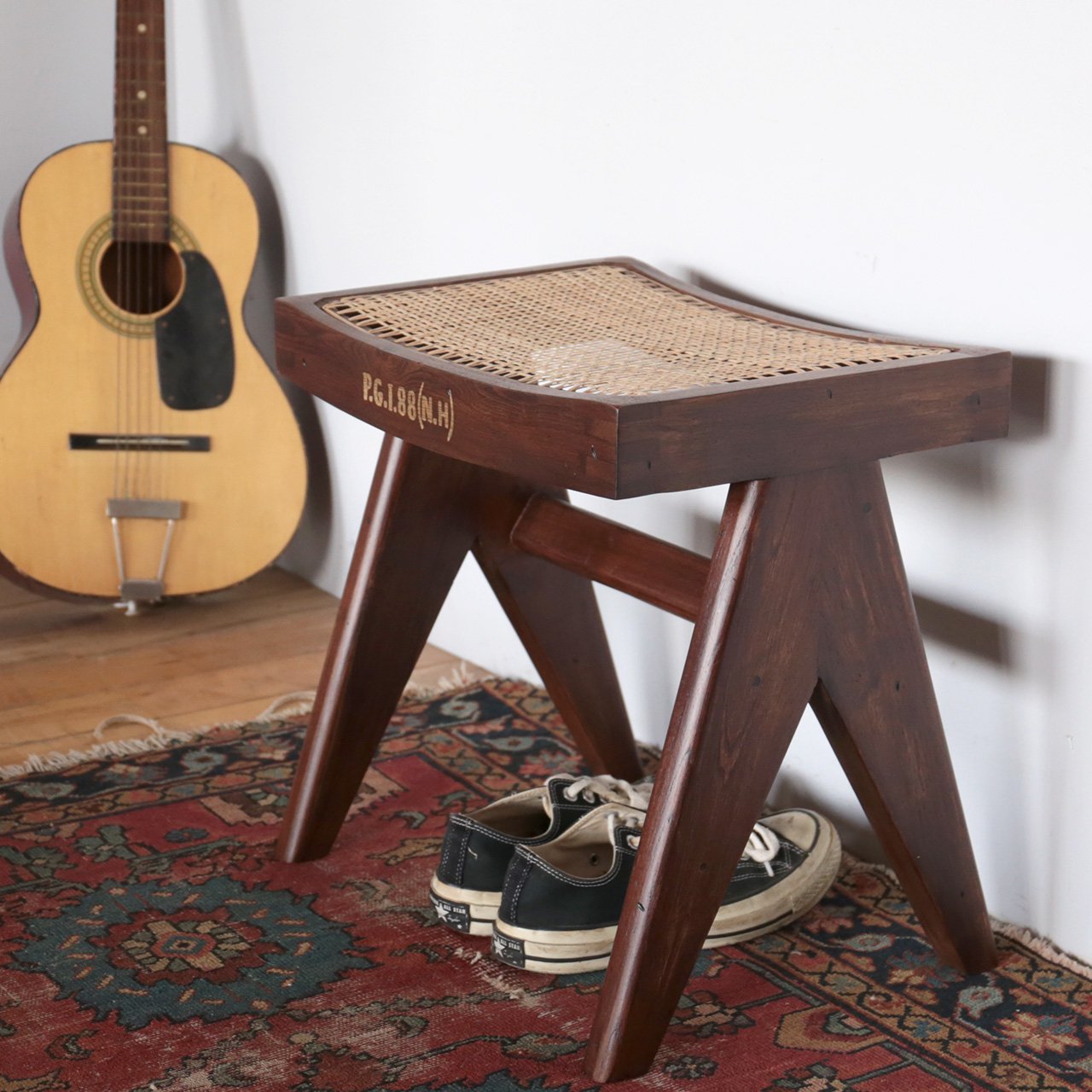 Low Stool（Burma Teak）] ピエールジャンヌレ PierreJeanneret リ