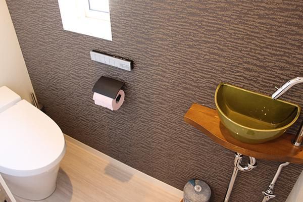 0 5坪のトイレでも コンパクトデザイン手洗いでこだわりを実現 といれたす トイレインテリア専門店