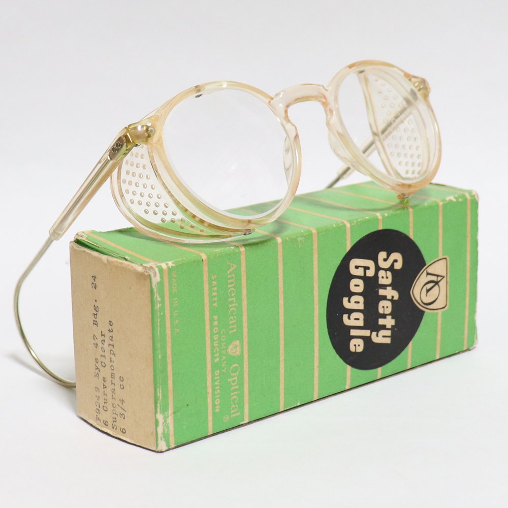 Deadstock】Vintage 1950's American Optical Safety Goggles -Flesh
