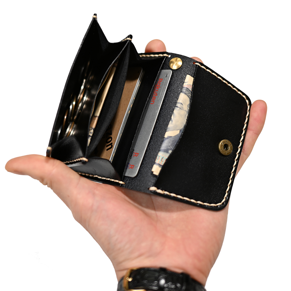 Yankee Italian Cowhide Leather Compact Tracker Wallet Yankee Italian Cowhide Leather Compact Tracker Wallet