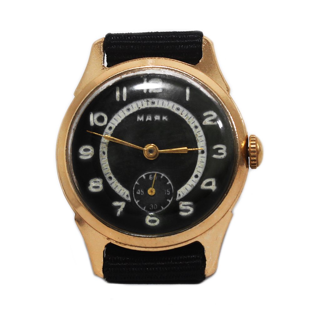 Vintage 1950's RAKETA MAJAK Russian Soviet Wrist Watch -CCCP-