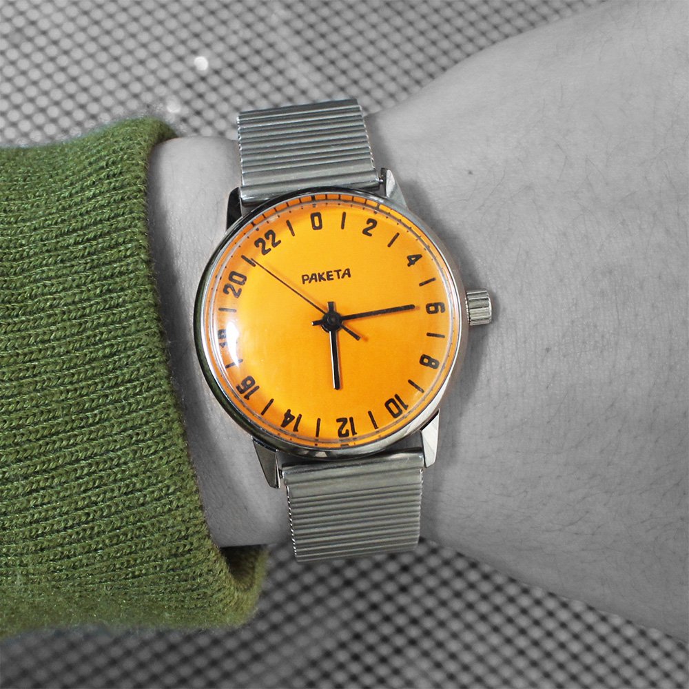 New Old Stock】RAKETA Russian Wrist Watch Orange Dial -24 hours movement- ｜  ヴィンテージウォッチ - American Classics
