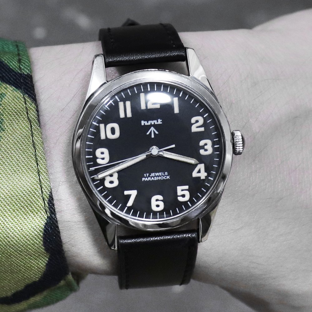 Dead Stock】Vintage 1980's HMT British Army Military Watch -Black