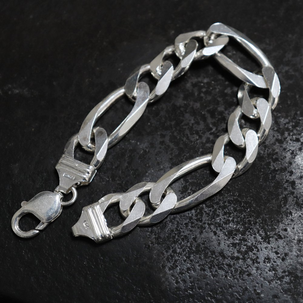 Italy  Silver Heavy Figaro Chain Bracelet mm wide
