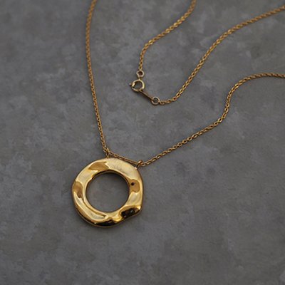  SAZANAMI gold necklace