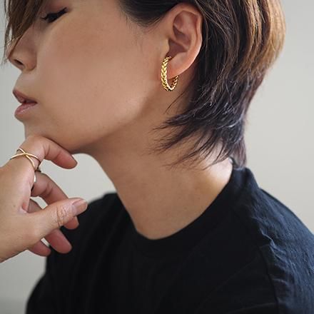 イヤーカフagurio(アグリオ）Braid Hoop Cuff イヤーカフ