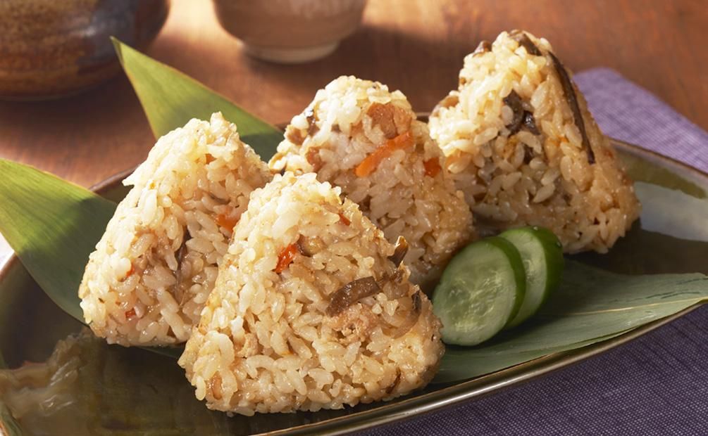 みつせ鶏本舗とり飯おにぎり 340g（4個入）｜冷凍