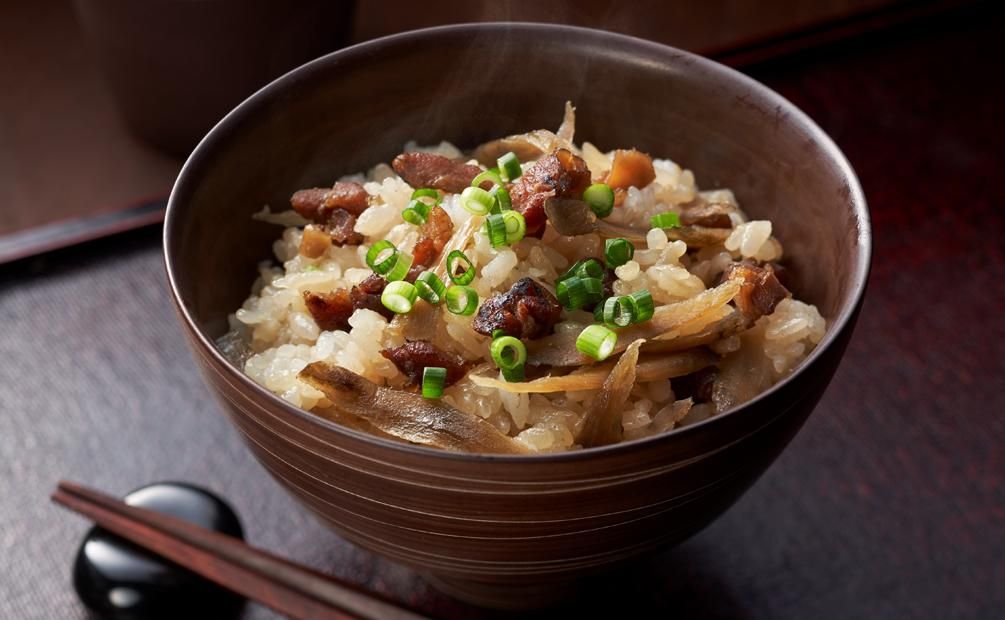 炭火焼鶏ごぼうめしの素