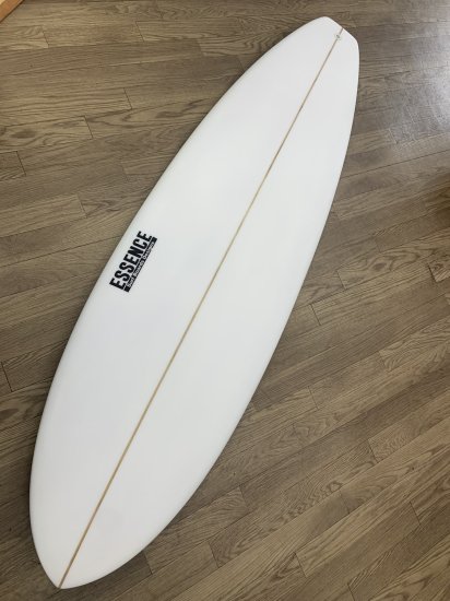 送料無料】ESSENCE SURFBOARD FUN 6.6フィン付 - crossstylekochi