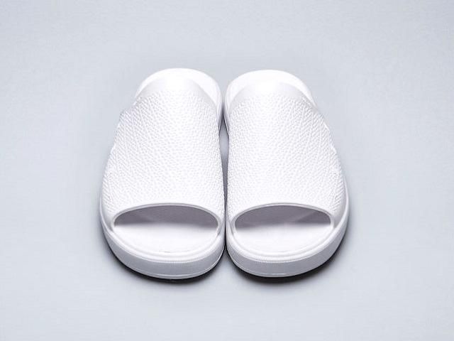 SUICOKE スイコックOG-061 ホワイトハラコ　ムートンサボサンダル SUICOKE スイコックOG-061 ホワイトハラコ ムートンサボサンダル