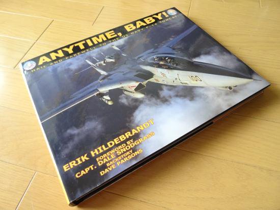 F-14 トムキャット写真集 - 洋書堂 ～おすすめの洋書のネット通販書店～