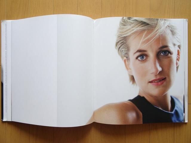 Amazon | Diana Princess of Wales by Mario Testino at