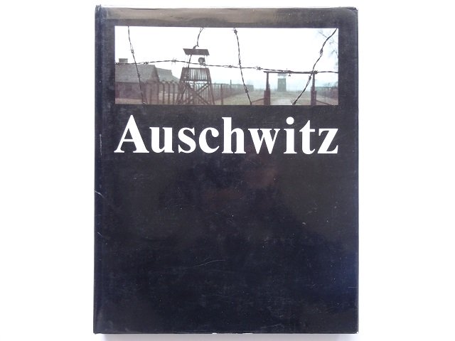 アウシュヴィッツ強制収容所写真集 - 洋書堂 ～おすすめの洋書のネット