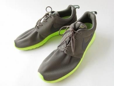 Nike ナイキ ローシラン Rosherun スニーカー Us12 30cm Tarp Green Deep Smoke メンズ 靴 大きいサイズ D138 札幌 ビンテージ古着屋bridge ブリッジ ビンテージ古着通販サイト オンラインストア Nike ナイキ ローシラン Rosherun スニーカー Us12 30cm Tarp Green Deep Smoke メンズ 靴 大きいサイズ D138 札幌 ビンテージ古着屋bridge ブリッジ ビンテージ古着通販サイト オンラインストア
