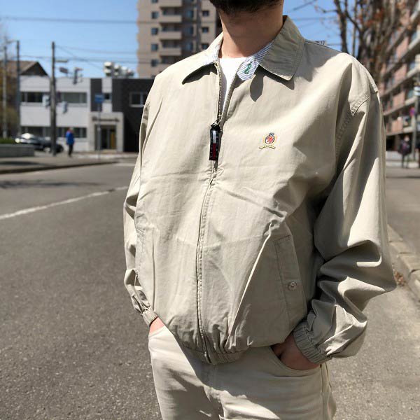 [t135]ドミーヒルフィガースイングトップ刺繍ロゴビックサイズジャケット